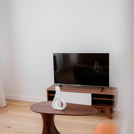 Apartament Orange House - Elegant Two-bedroom 1e Lizbona